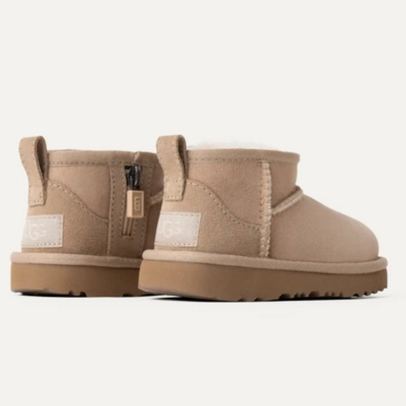 UGG Classic Ultra Mini Kids - Picture 5 of 5